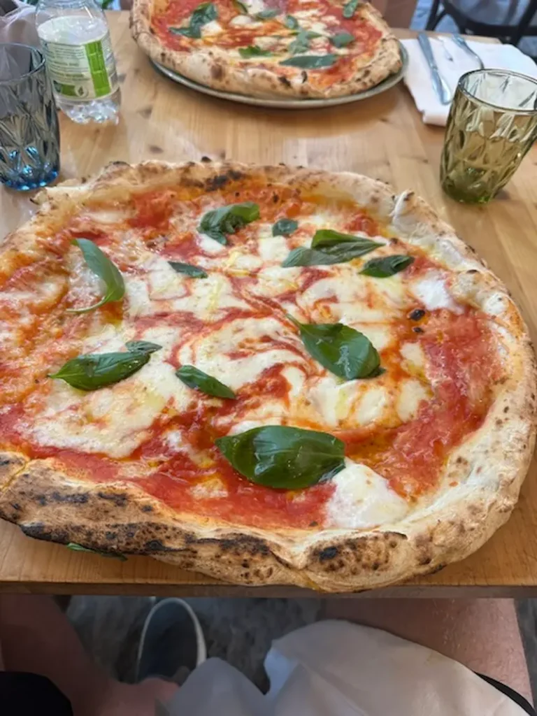 Pizza in Rome