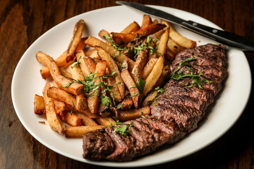 Steak frites in Paris
